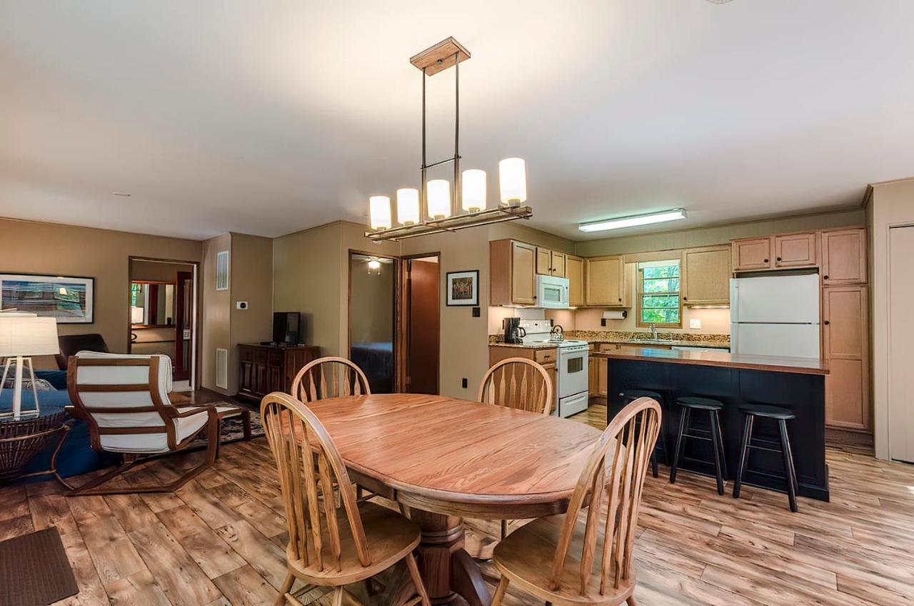 Secluded Oasis W Hot Tub, Screened-In Porch, Wifi! Berkeley Springs Εξωτερικό φωτογραφία