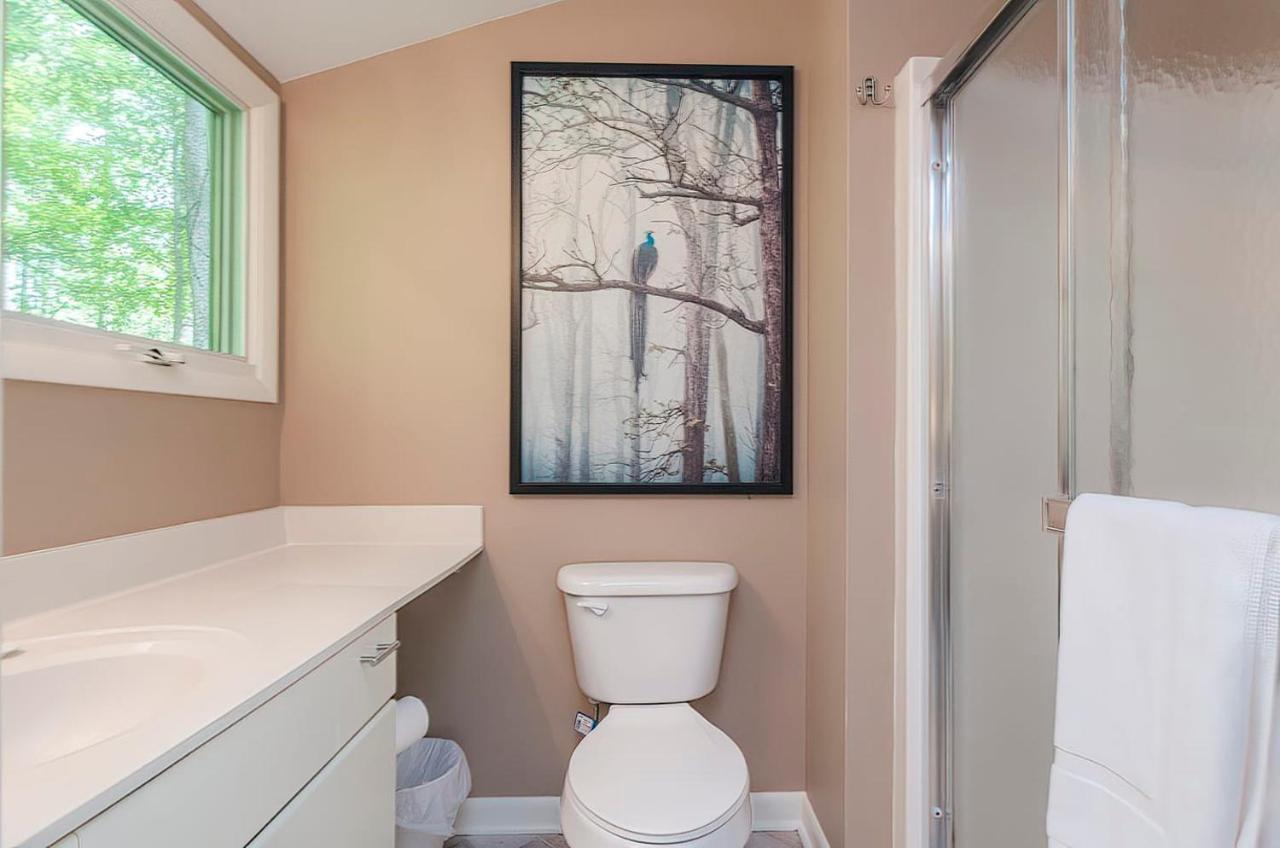 Secluded Oasis W Hot Tub, Screened-In Porch, Wifi! Berkeley Springs Εξωτερικό φωτογραφία